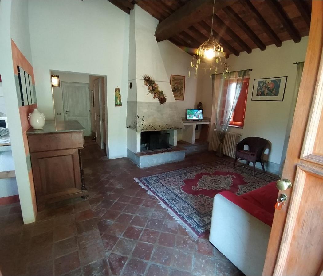 Agriturismo Paneolio Villa Collemandina Luaran gambar