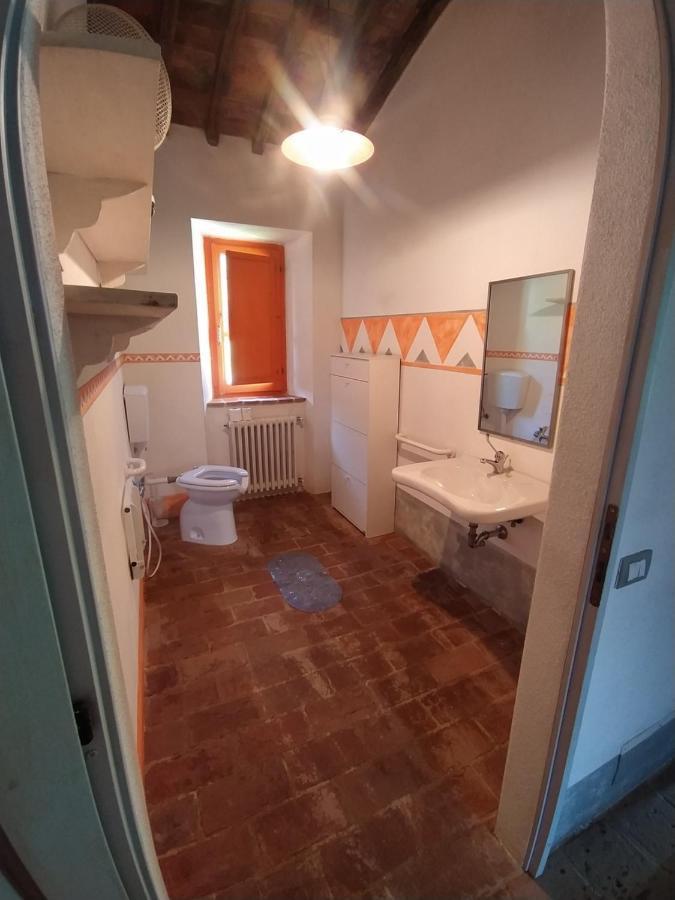 Agriturismo Paneolio Villa Collemandina Luaran gambar